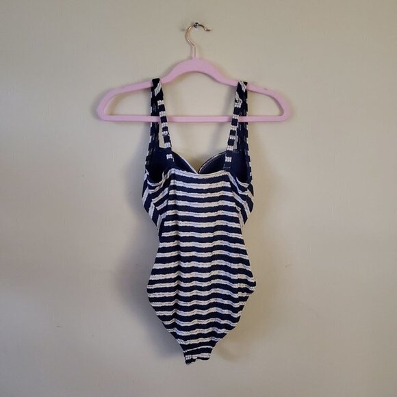 Nip Tuck Navy Ahoy Joanne Foil Twist Front Tummy Control Bathing Suit Si… - Picture 4 of 6